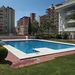Piso En El Centro De La Carihuela Torremolinos