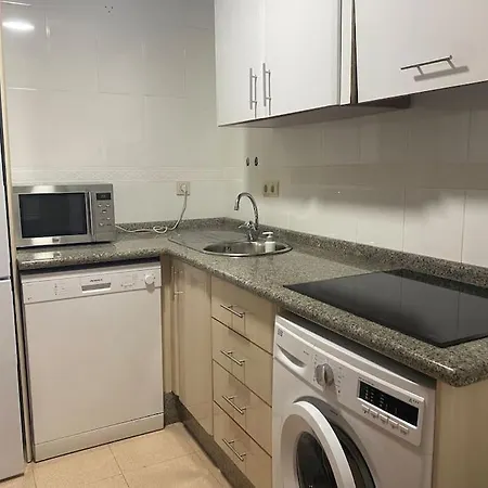 Piso En El Centro De La Carihuela Apartman